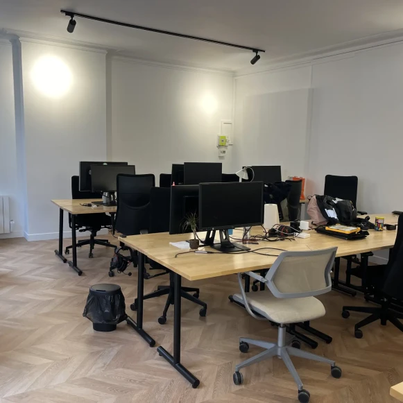 Espace indépendant 133 m² 25 postes Location bureau Rue du Caire Paris 75002 - photo 4