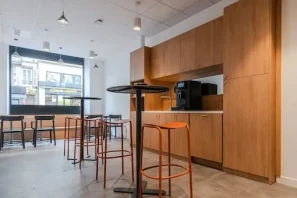 Bureau privé - 63000 - 4 postes - 1243€