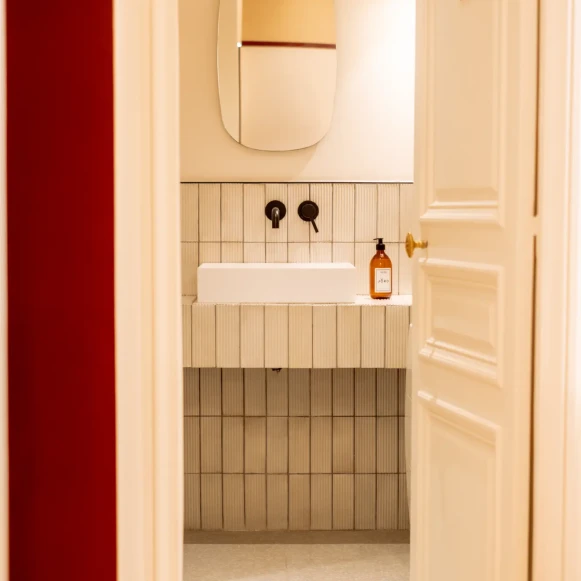 Espace indépendant 176 m² 26 postes Location bureau Rue Blanche Paris 75009 - photo 6