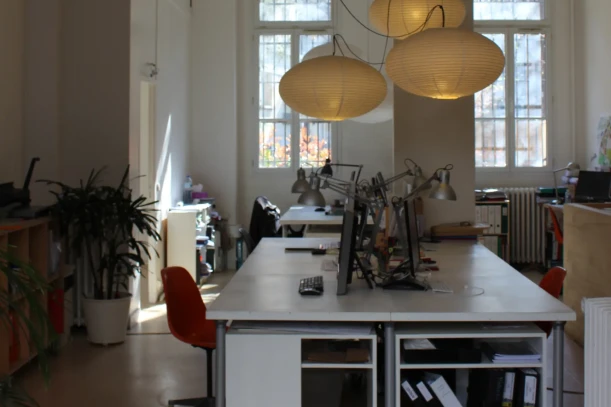Bureau privé - 75013 - 2 postes - 600€