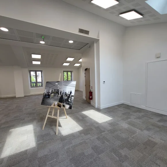 Bureau privé 4 m² 1 poste Coworking Boulevard Malesherbes Paris 75017 - photo 1