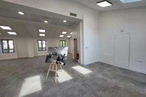 Bureau privé - 75017 - 2 postes - 1200€