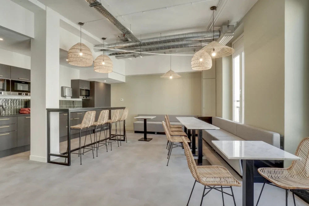 Espace indépendant - 75009 - 129 postes - 81500€