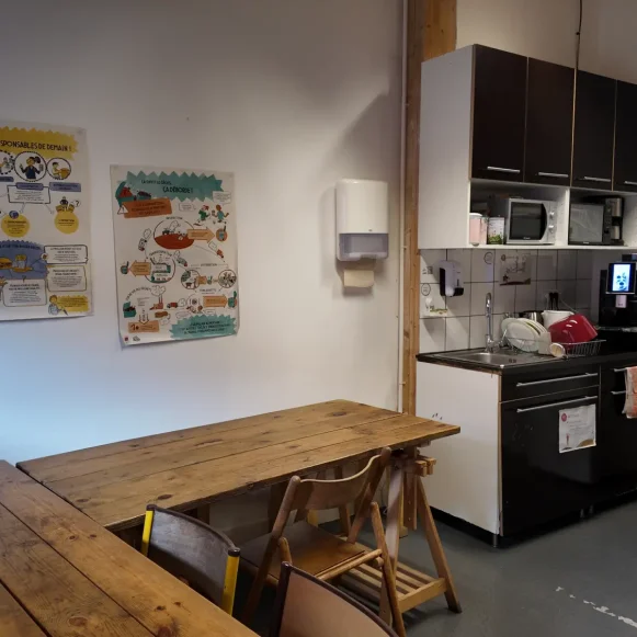Bureau privé 56 m² 8 postes Coworking Avenue Pasteur Montreuil 93100 - photo 10