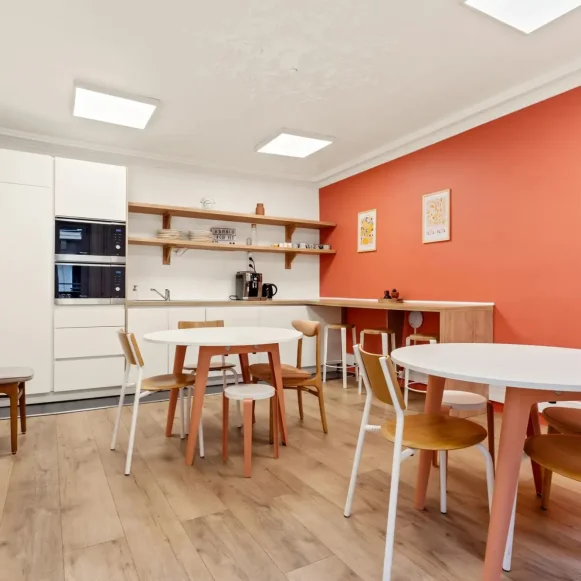 Espace indépendant 165 m² 25 postes Location bureau Rue du Faubourg Poissonnière Paris 75010 - photo 3