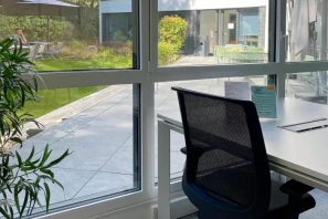 Bureau privé - 06560 - 3 postes - 1287€