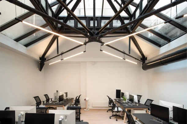 Espace indépendant - 75009 - 45 postes - 26000€