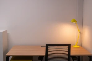 Bureau privé - 35000 - 4 postes - 1400€