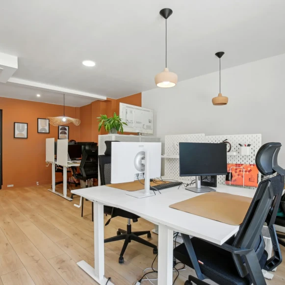 Espace indépendant 76 m² 13 postes Location bureau Avenue Achille Peretti Neuilly-sur-Seine 92200 - photo 5
