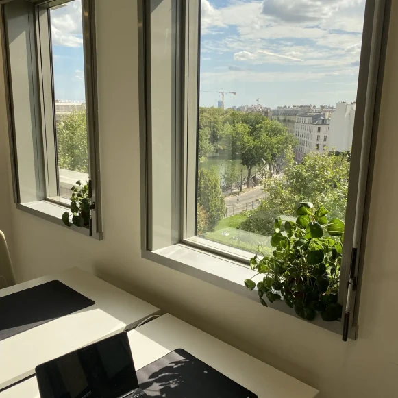 Open Space  28 postes Coworking Quai de Valmy Paris 75010 - photo 5