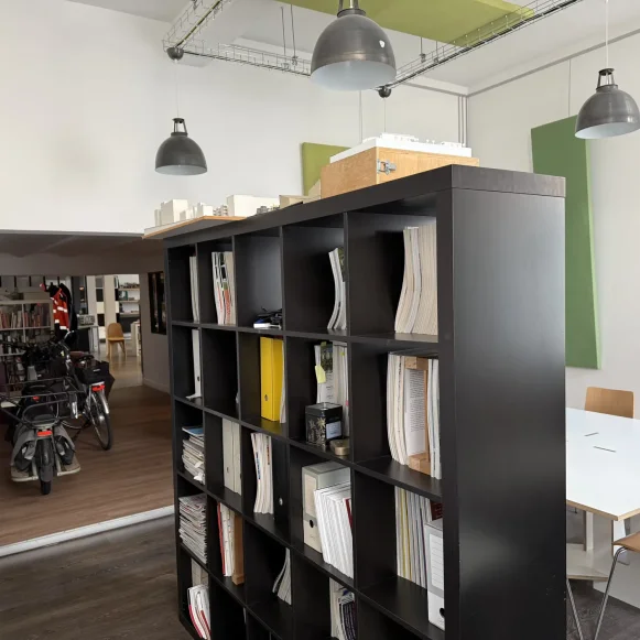 Espace indépendant 157 m² 12 postes Coworking Rue du Sergent Godefroy Montreuil 93100 - photo 10