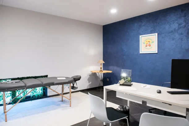 Bureau privé - 60000 - 1 poste - 1100€