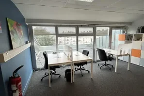 Bureau privé - 60000 - 4 postes - 1036€
