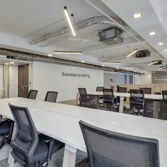 Espace indépendant 827 m² 130 postes Location bureau Rue de Gramont Paris 75002 - photo 1