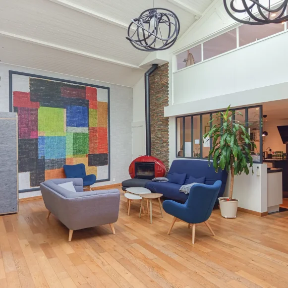 Bureau privé 27 m² 5 postes Coworking Rue Paul Bellamy Nantes 44000 - photo 1