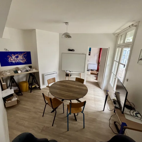 Open Space  2 postes Location bureau Rue de Bréa Nantes 44000 - photo 7