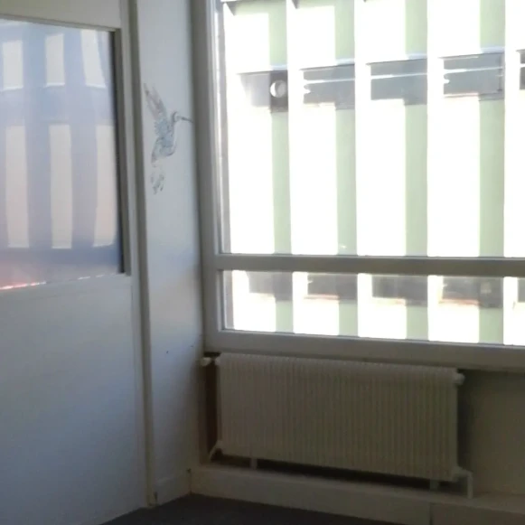 Bureau privé 60 m² 8 postes Coworking Avenue de Verdun Trilport 77470 - photo 5