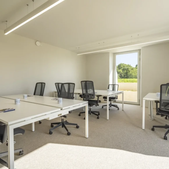 Bureau privé 33 m² 10 postes Coworking Rue Francis Jammes Biarritz 64200 - photo 2