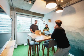 Bureau privé - 92130 - 5 postes - 2950€