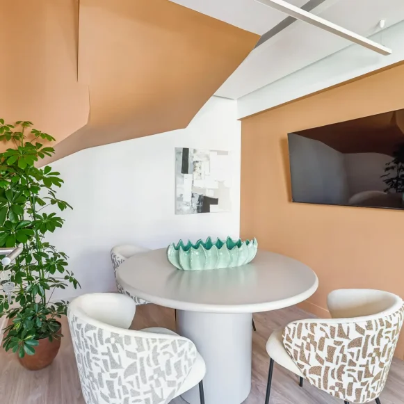 Espace indépendant 406 m² 62 postes Location bureau Rue d'Hauteville Paris 75010 - photo 7