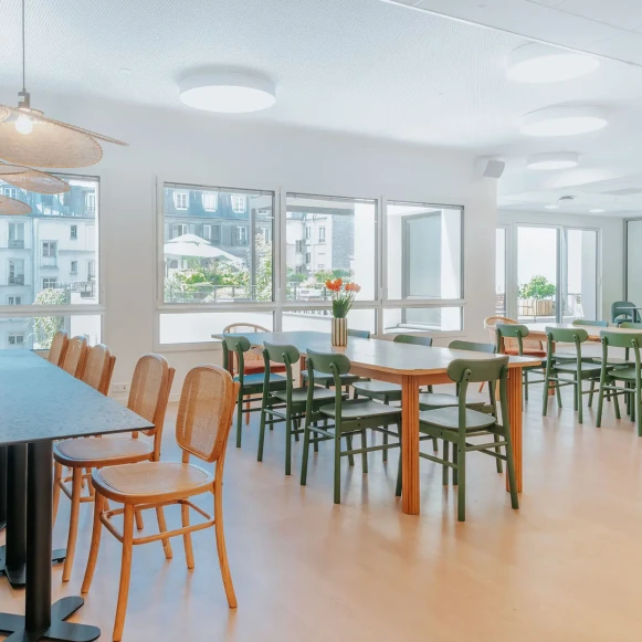 Bureau privé 11 m² 3 postes Location bureau Rue Ordener Paris 75018 - photo 5