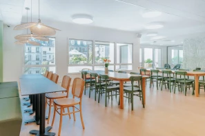 Bureau privé - 75018 - 10 postes - 5850€