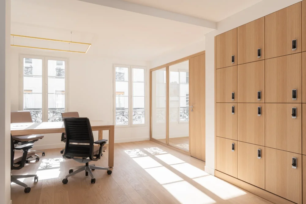 Espace indépendant - 75001 - 48 postes - 30000€