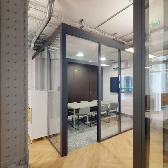 Espace indépendant 101 m² 22 postes Location bureau Rue des Petits Hôtels Paris 75010 - photo 9