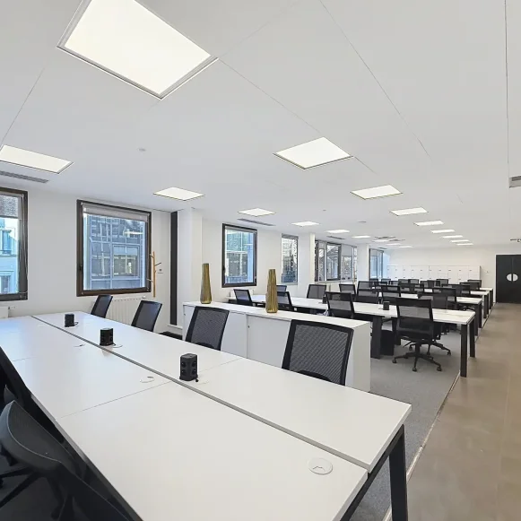 Espace indépendant 835 m² 129 postes Location bureau Rue du Faubourg Montmartre Paris 75009 - photo 1