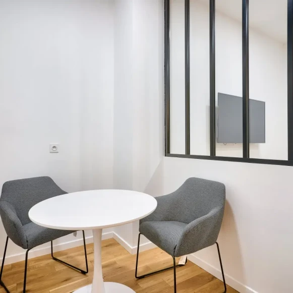 Espace indépendant 59 m² 12 postes Coworking Rue Blanche Paris 75009 - photo 4