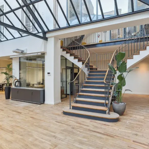 Bureau privé 100 m² 20 postes Coworking Rue du Petit Musc Paris 75004 - photo 6