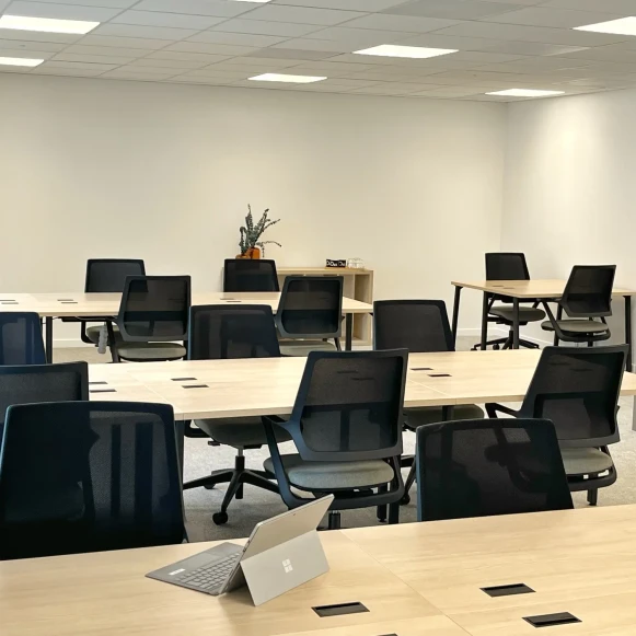 Bureau privé 31 m² 10 postes Coworking Rue Ordener Paris 75018 - photo 7