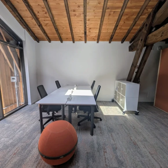 Open Space  4 postes Location bureau Rue Succursale Bordeaux 33000 - photo 2