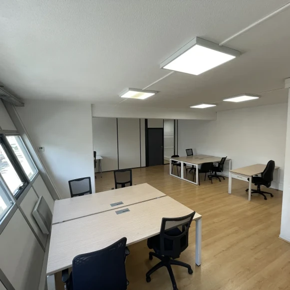 Bureau privé 45 m² 10 postes Location bureau Rue Garibaldi Lyon 69007 - photo 1