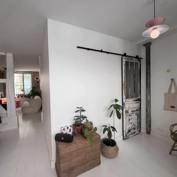 Open Space  2 postes Location bureau Rue Jacques Louvel-Tessier Paris 75010 - photo 2