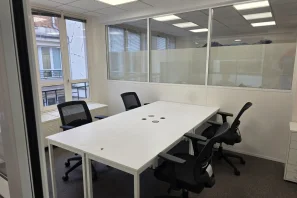 Bureau privé - 75009 - 4 postes - 1600€