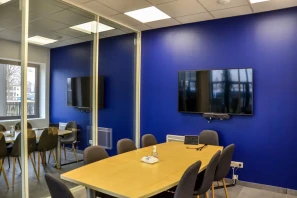 Bureau privé - 93130 - 4 postes - 900€