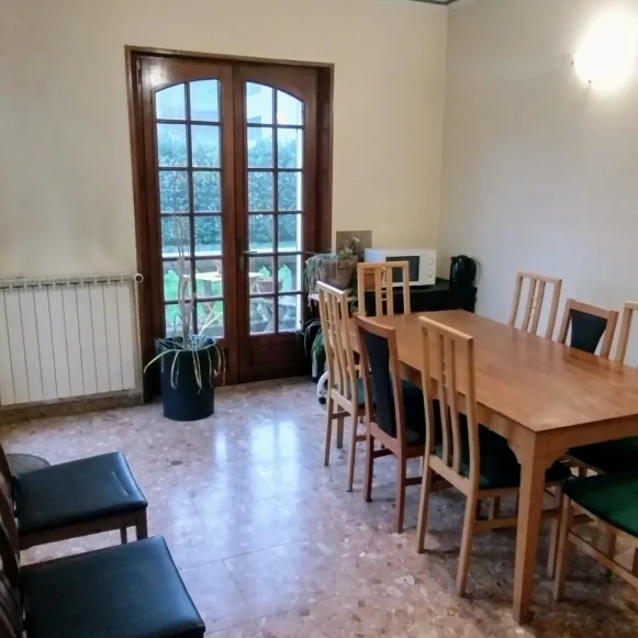 Bureau privé 19 m² 8 postes Coworking Rue des Bordes Chennevières-sur-Marne 94430 - photo 2