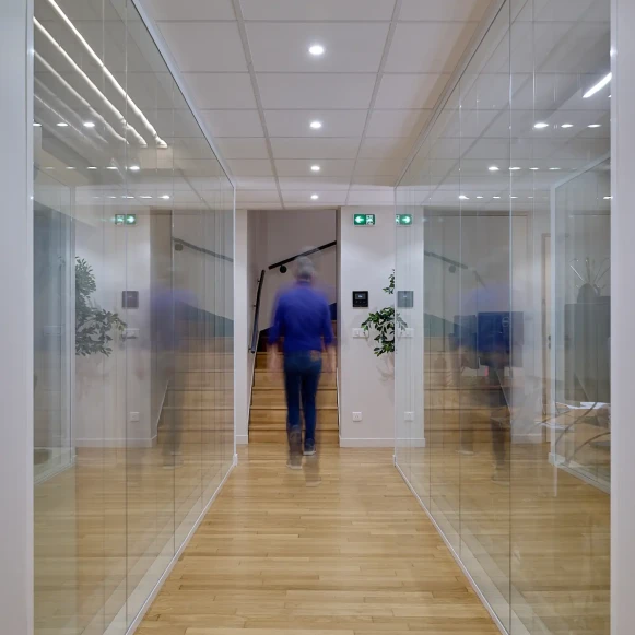 Bureau privé 8 m² 2 postes Coworking Rue Pierre Nicole Paris 75005 - photo 8