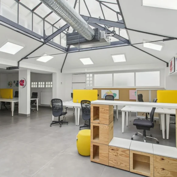 Bureau privé 60 m² 19 postes Location bureau Rue de Cîteaux Paris 75012 - photo 5