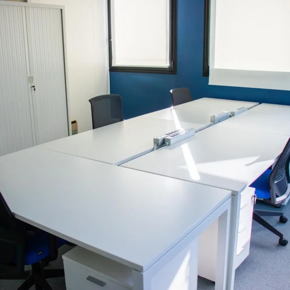 Bureau privé 24 m² 5 postes Coworking Rue Paul Bellamy Nantes 44000 - photo 6