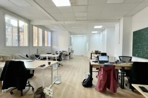 Open Space - 75015 - 6 postes - 230€