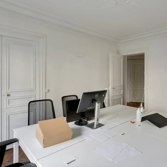 Espace indépendant 135 m² 18 postes Location bureau Boulevard Haussmann Paris 75008 - photo 10