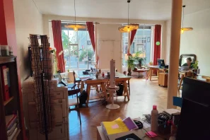 Espace indépendant - 75010 - 9 postes - 3000€