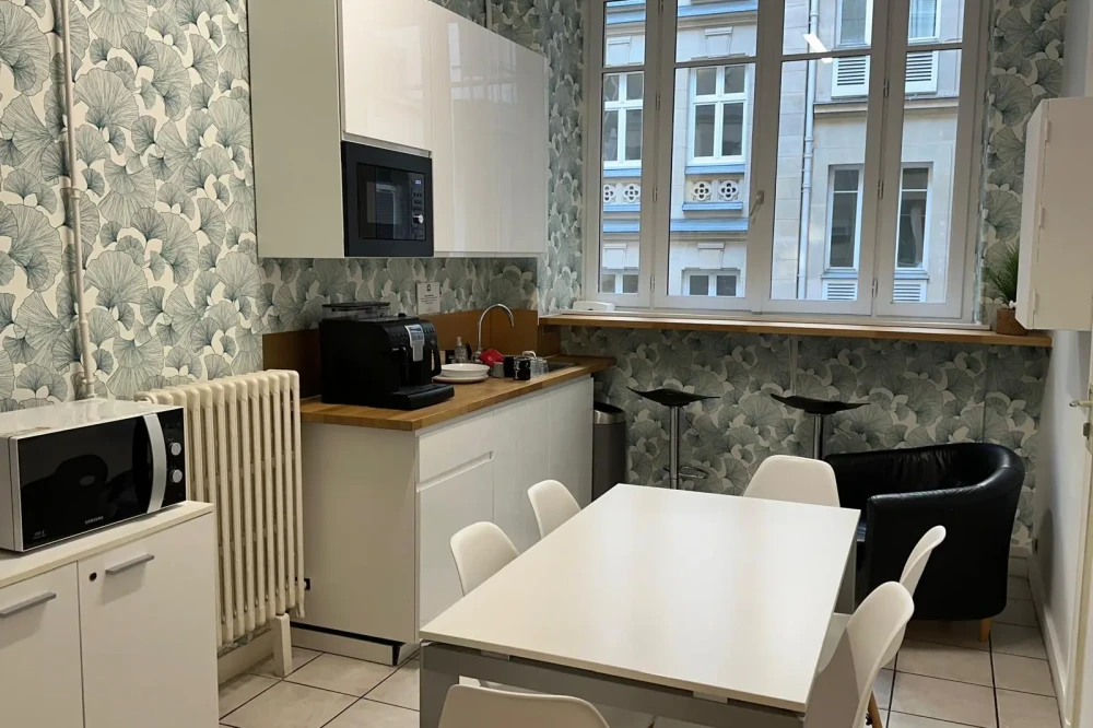 Bureau privé - 75008 - 8 postes - 5090€