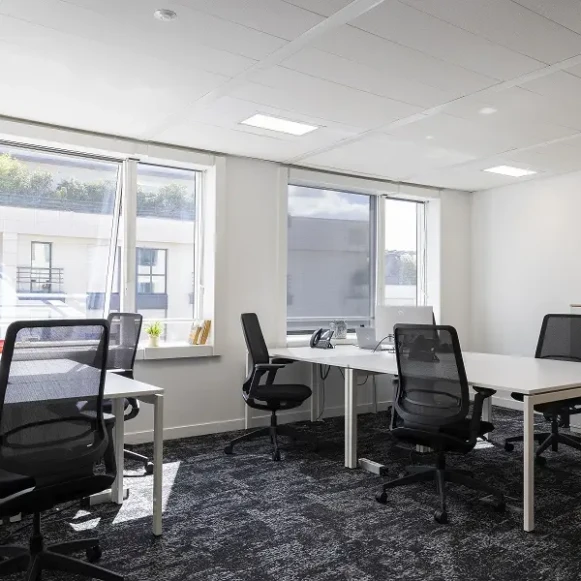 Bureau privé 8 m² 2 postes Coworking Rue du Gouverneur Général Éboué Issy-les-Moulineaux 92130 - photo 5