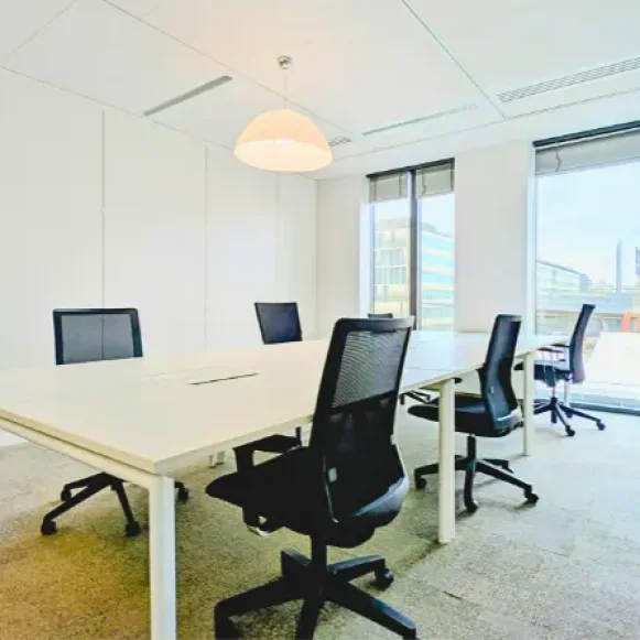 Bureau privé 25 m² 4 postes Coworking Avenue Aristide Briand Arcueil 94110 - photo 3