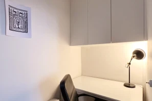 Open Space - 75008 - 1 poste - 400€