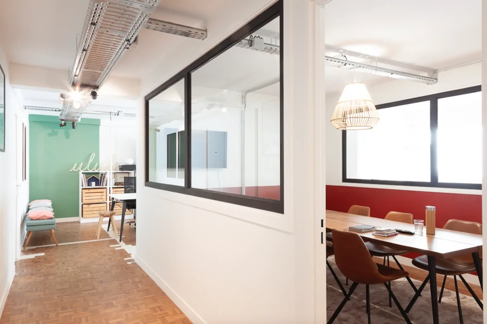 Espace indépendant - 75009 - 45 postes - 17500€