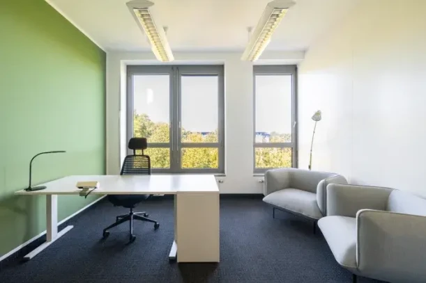 Bureau privé - 67000 - 4 postes - 1716€